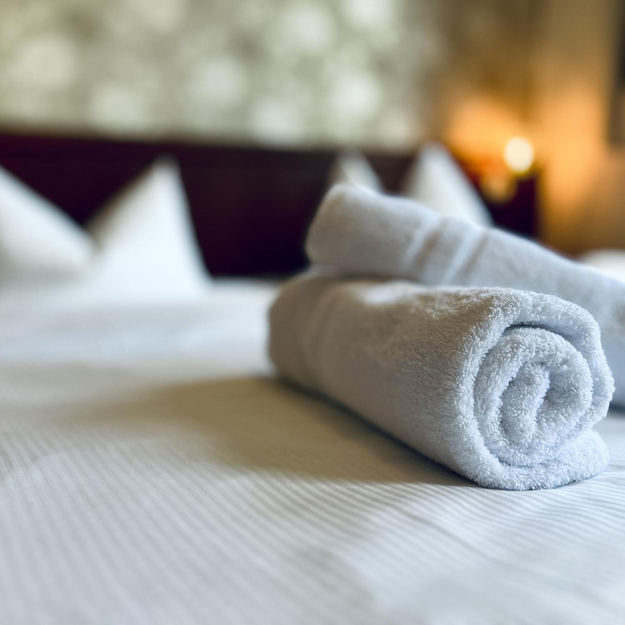 Ikura Hotel Self-Check-In Lutherstadt Eisleben Dış mekan fotoğraf
